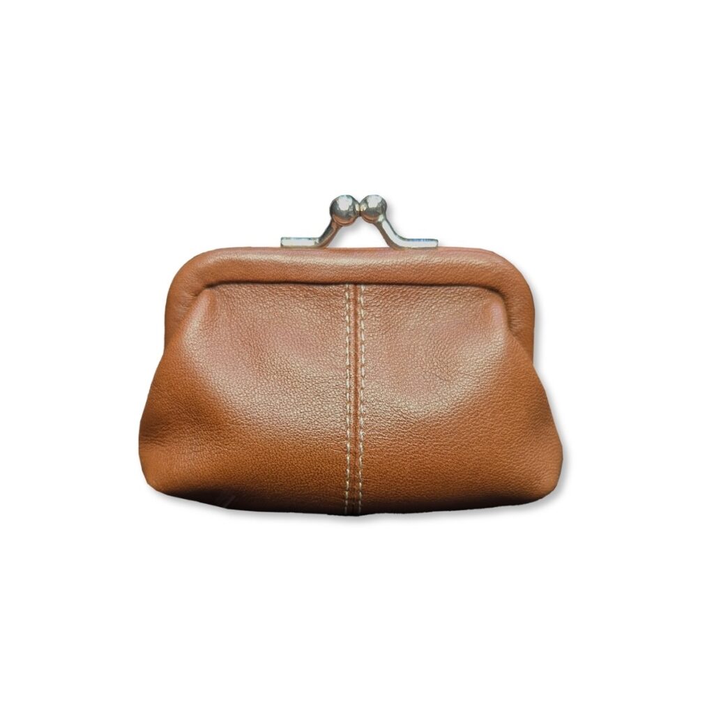 MONEDERO DE CUERO MR10